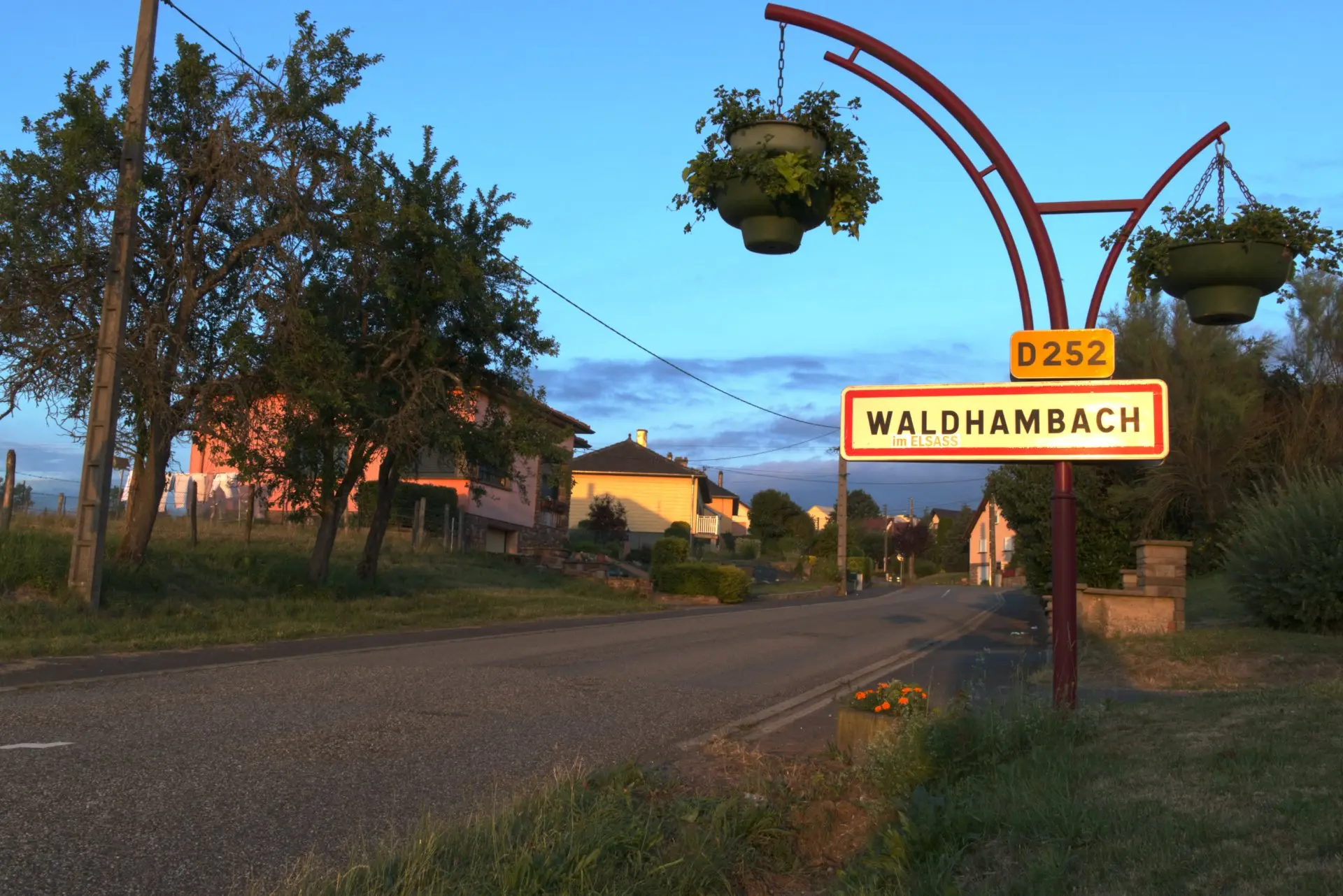 Waldhambach - entrée du village